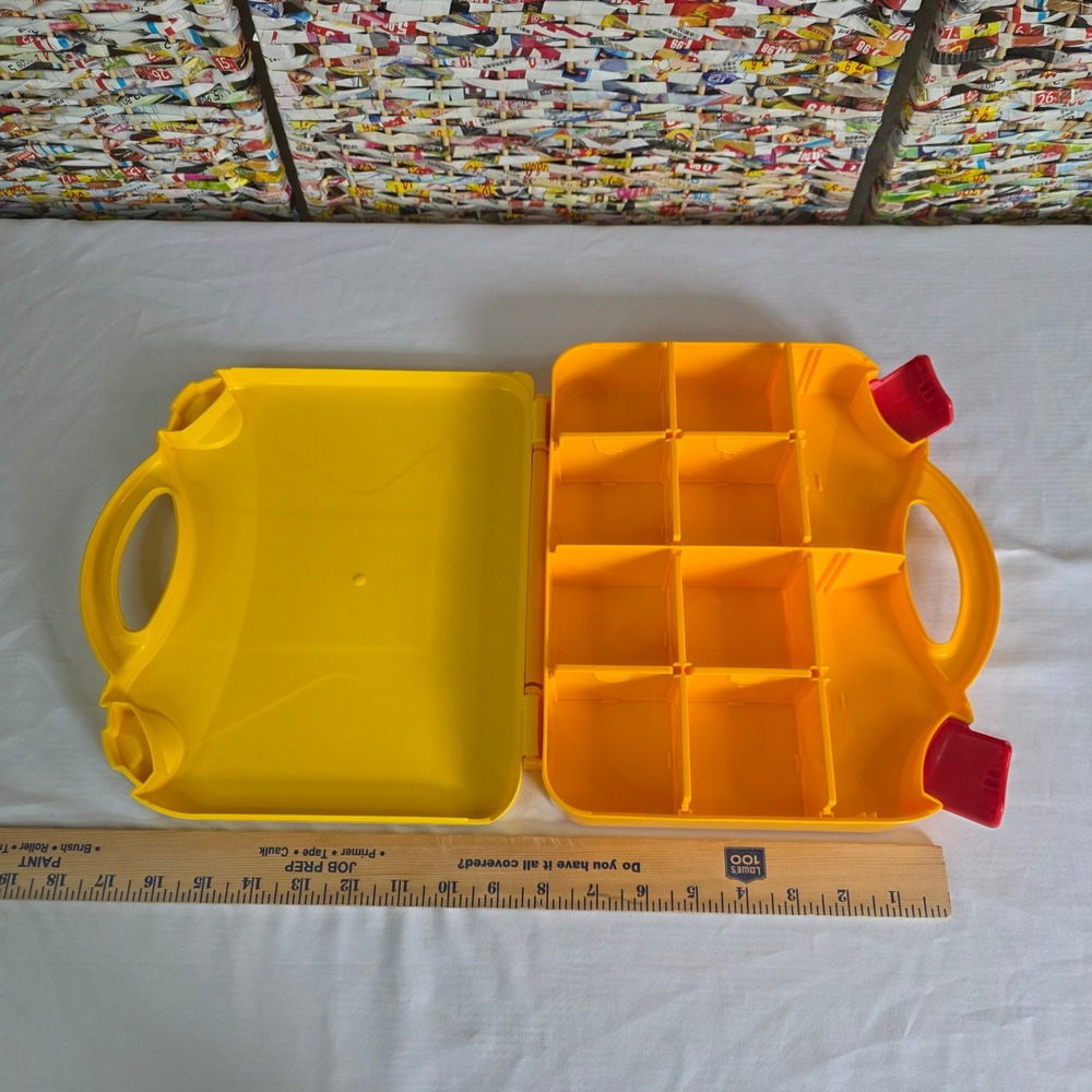 LEGO Yellow Plastic Storage Carrying Case Organizer with Red Latches Handle - Picture 4 of 16